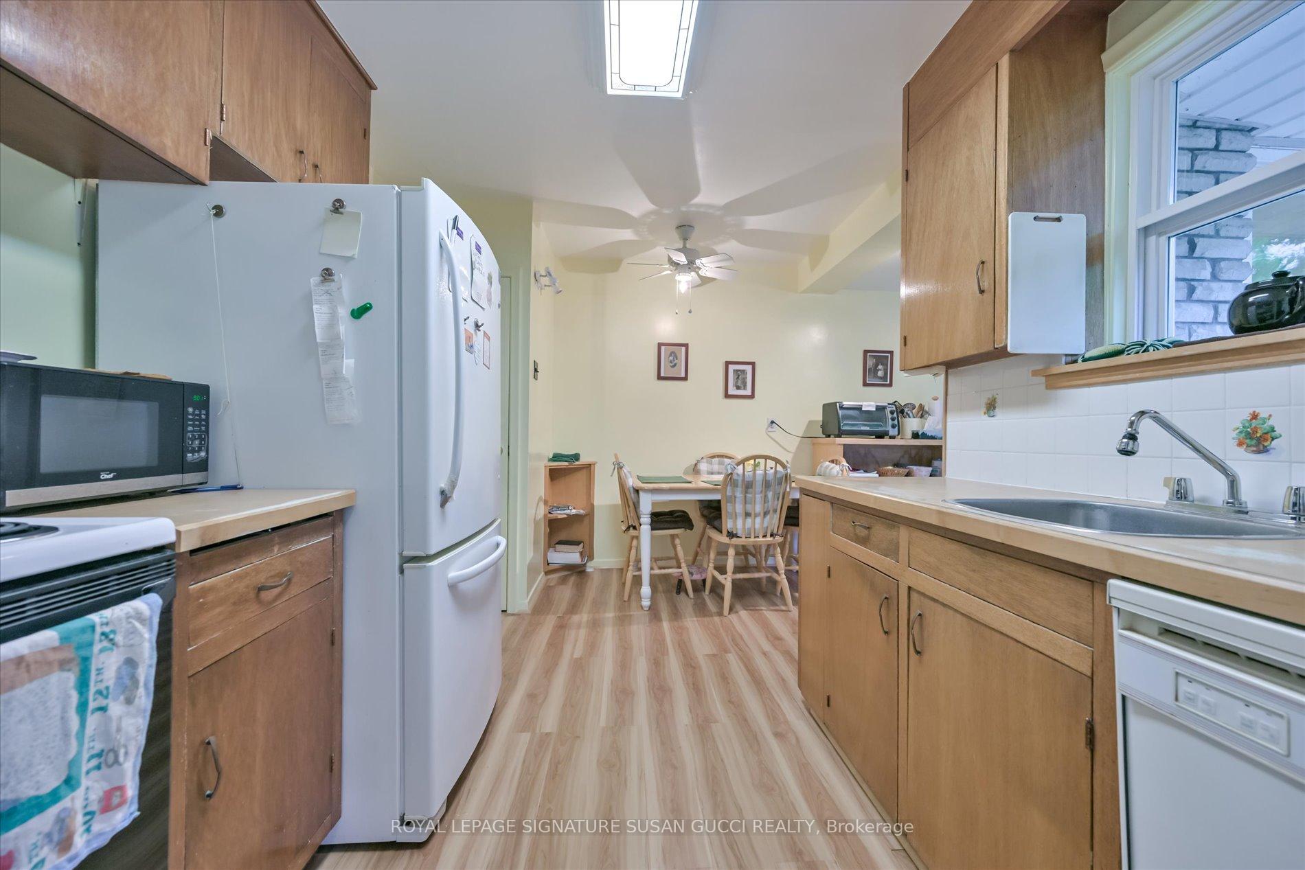 Photo 14 of 1 Glenshaw Crescent, Toronto, O'Connor-Parkview — HOMEH