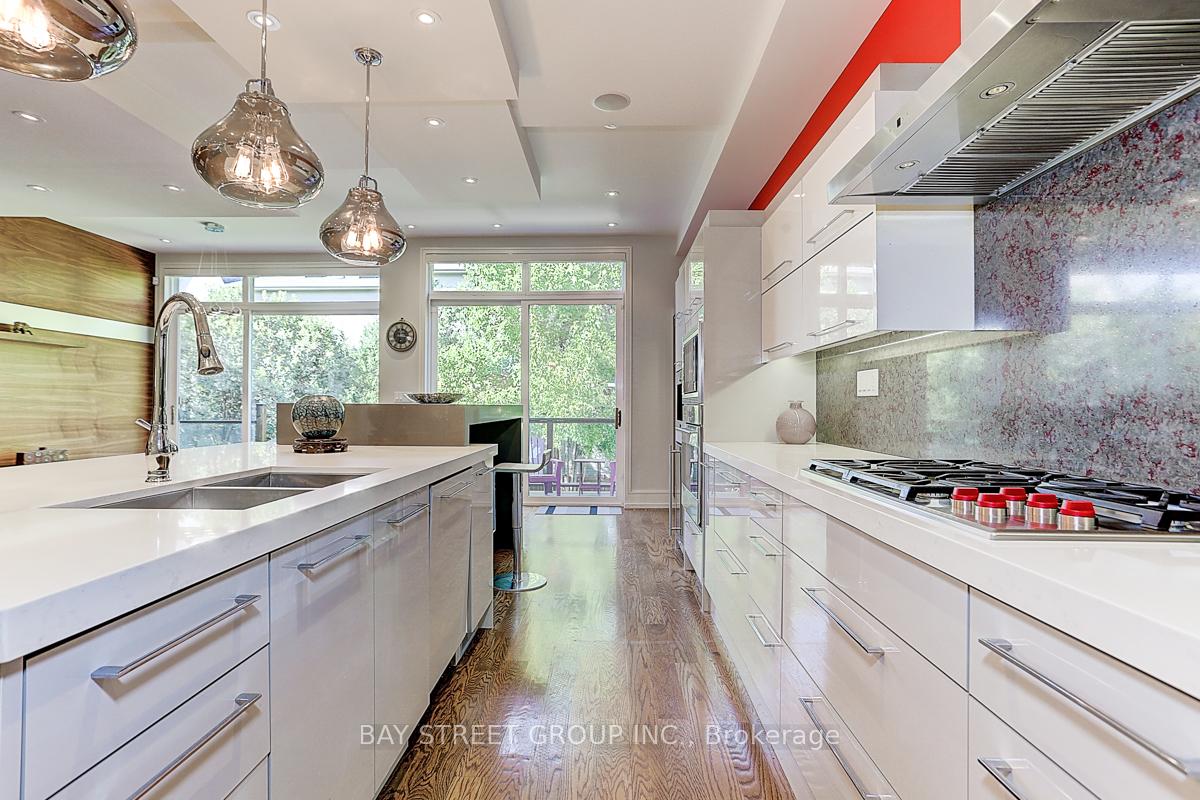 Photo 15 of 22 Carmichael Avenue, Toronto, Bedford Park-Nortown — HOMEH