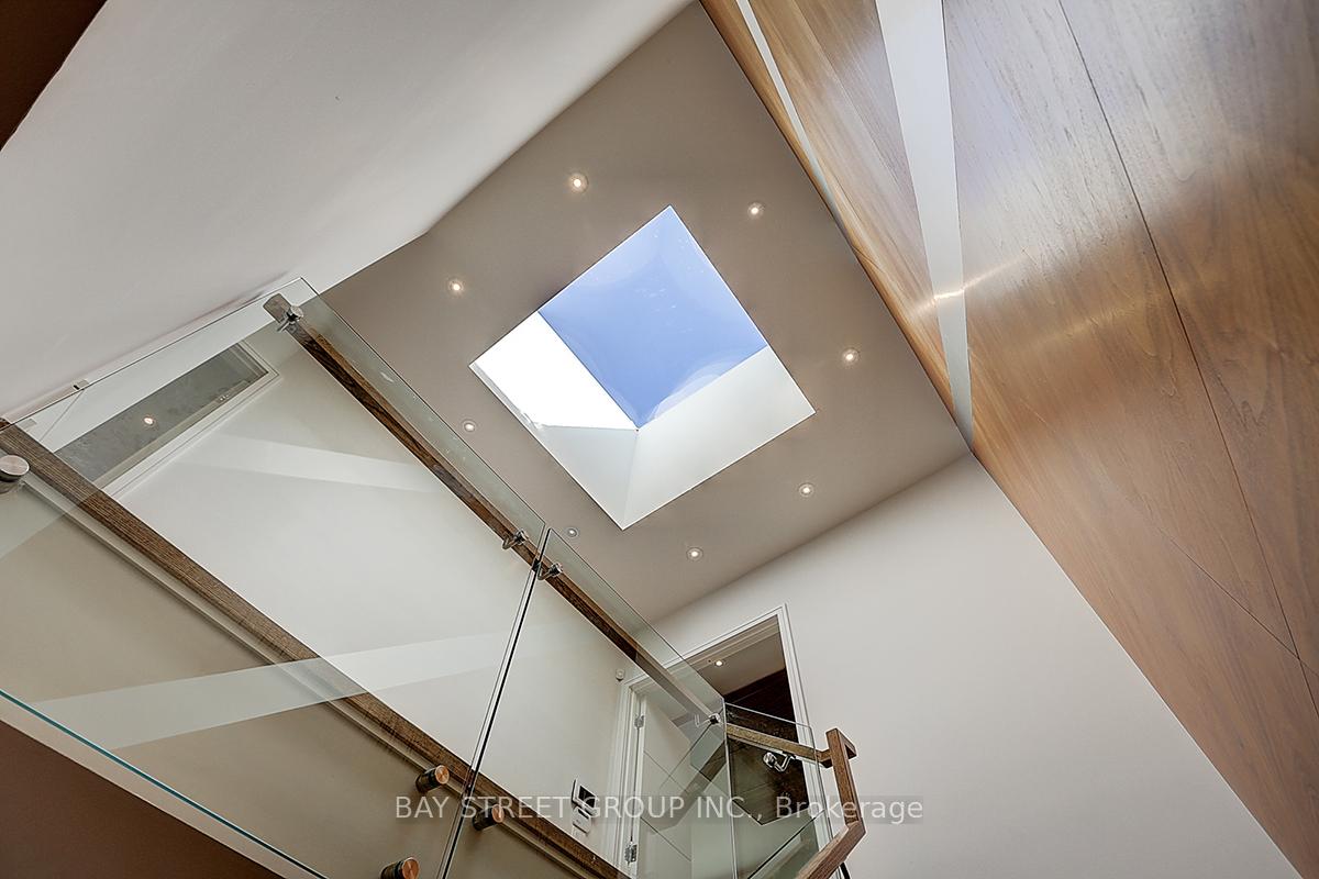 Photo 32 of 22 Carmichael Avenue, Toronto, Bedford Park-Nortown — HOMEH