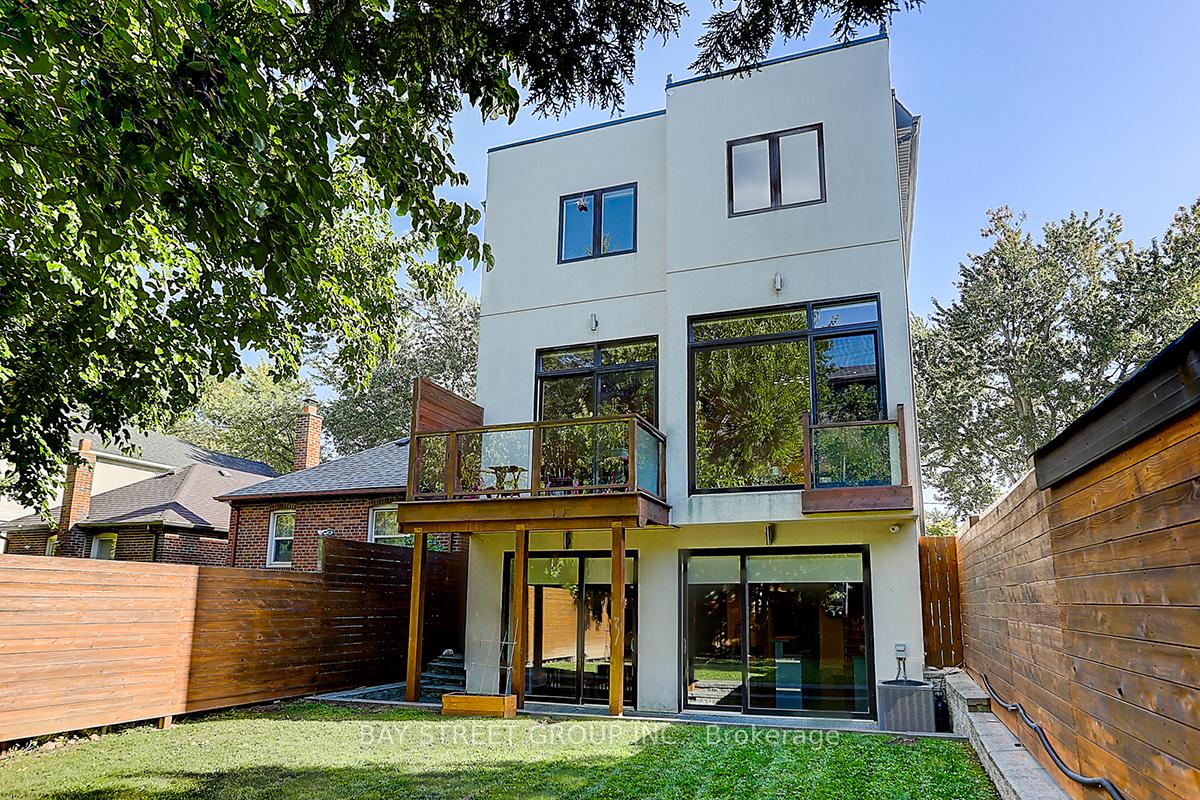 Photo 40 of 22 Carmichael Avenue, Toronto, Bedford Park-Nortown — HOMEH