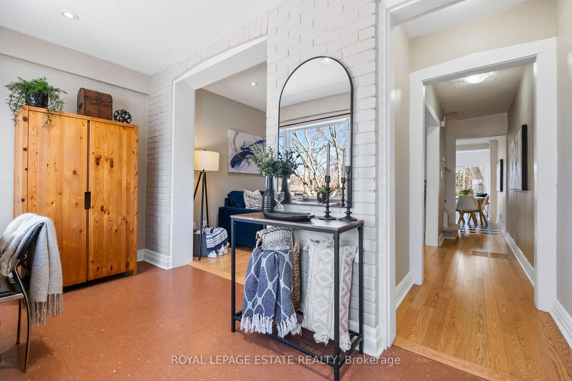 Photo 2 of 33 Mountalan Avenue, Toronto, Greenwood-Coxwell — HOMEH