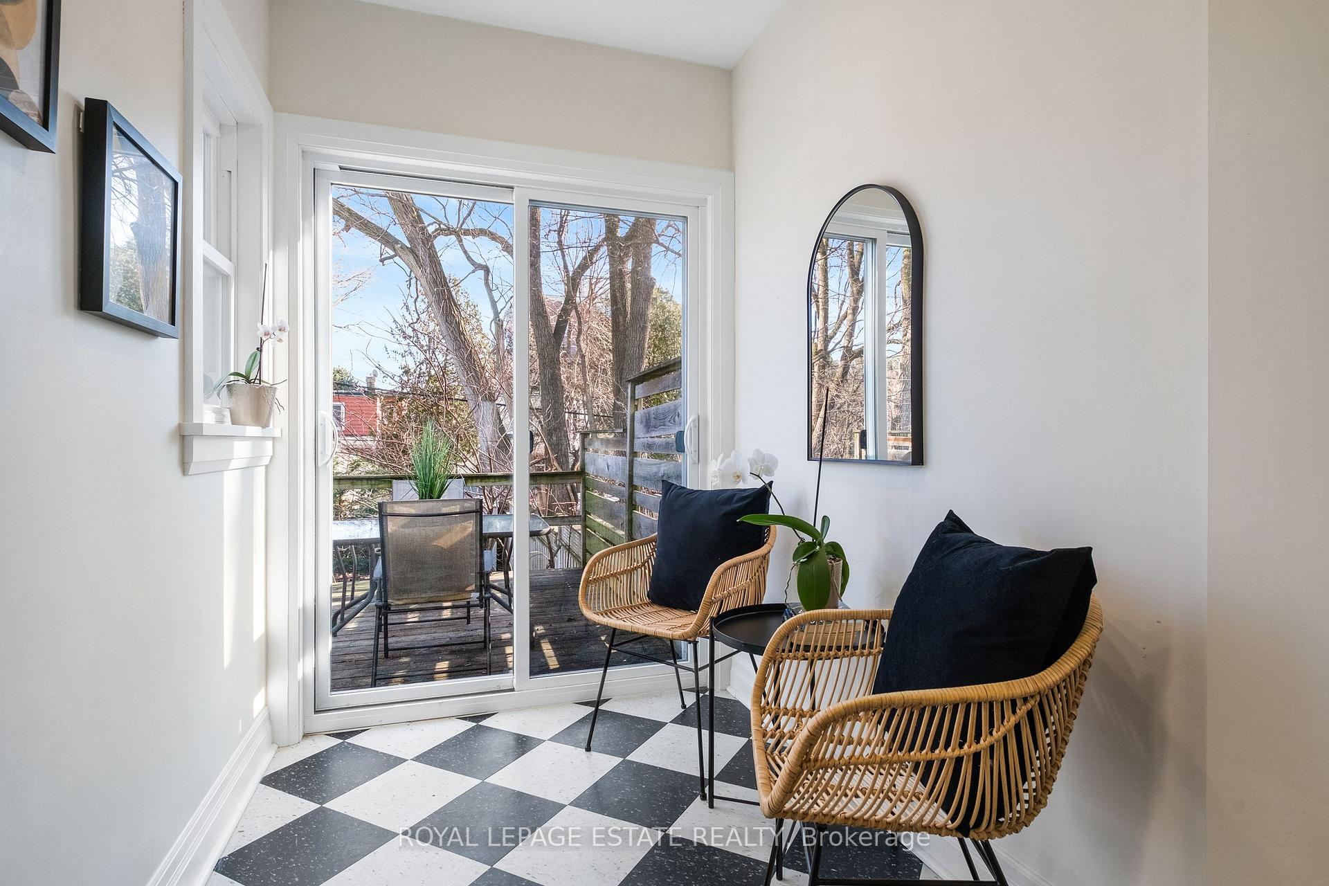 Photo 13 of 33 Mountalan Avenue, Toronto, Greenwood-Coxwell — HOMEH