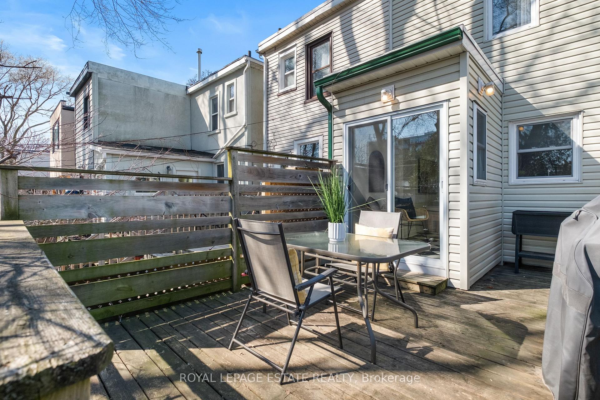 Photo 29 of 33 Mountalan Avenue, Toronto, Greenwood-Coxwell — HOMEH