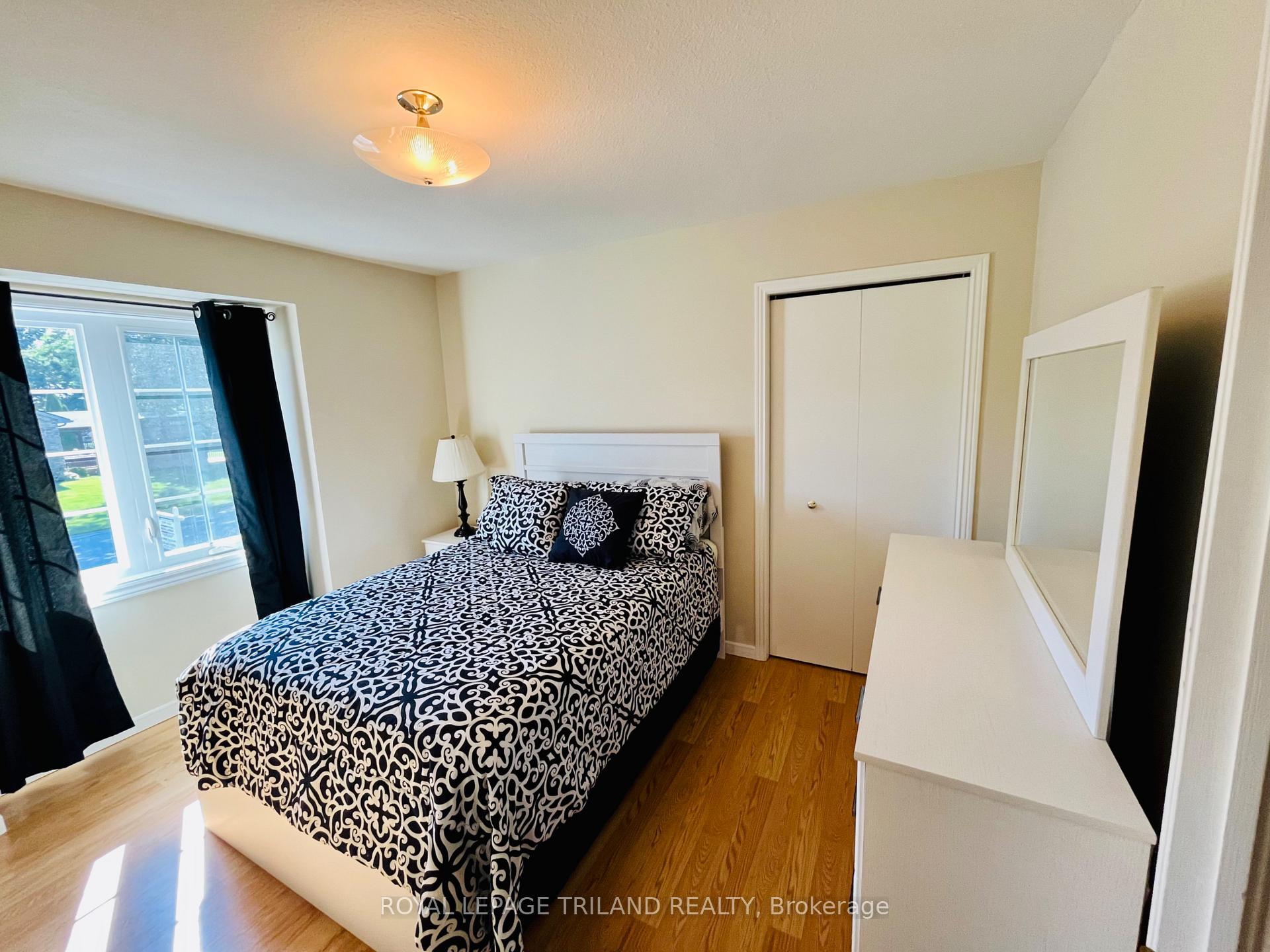 Photo 15 of 45 Village Gate Crescent, Thames Centre, Rural Thames Centre — HOMEH