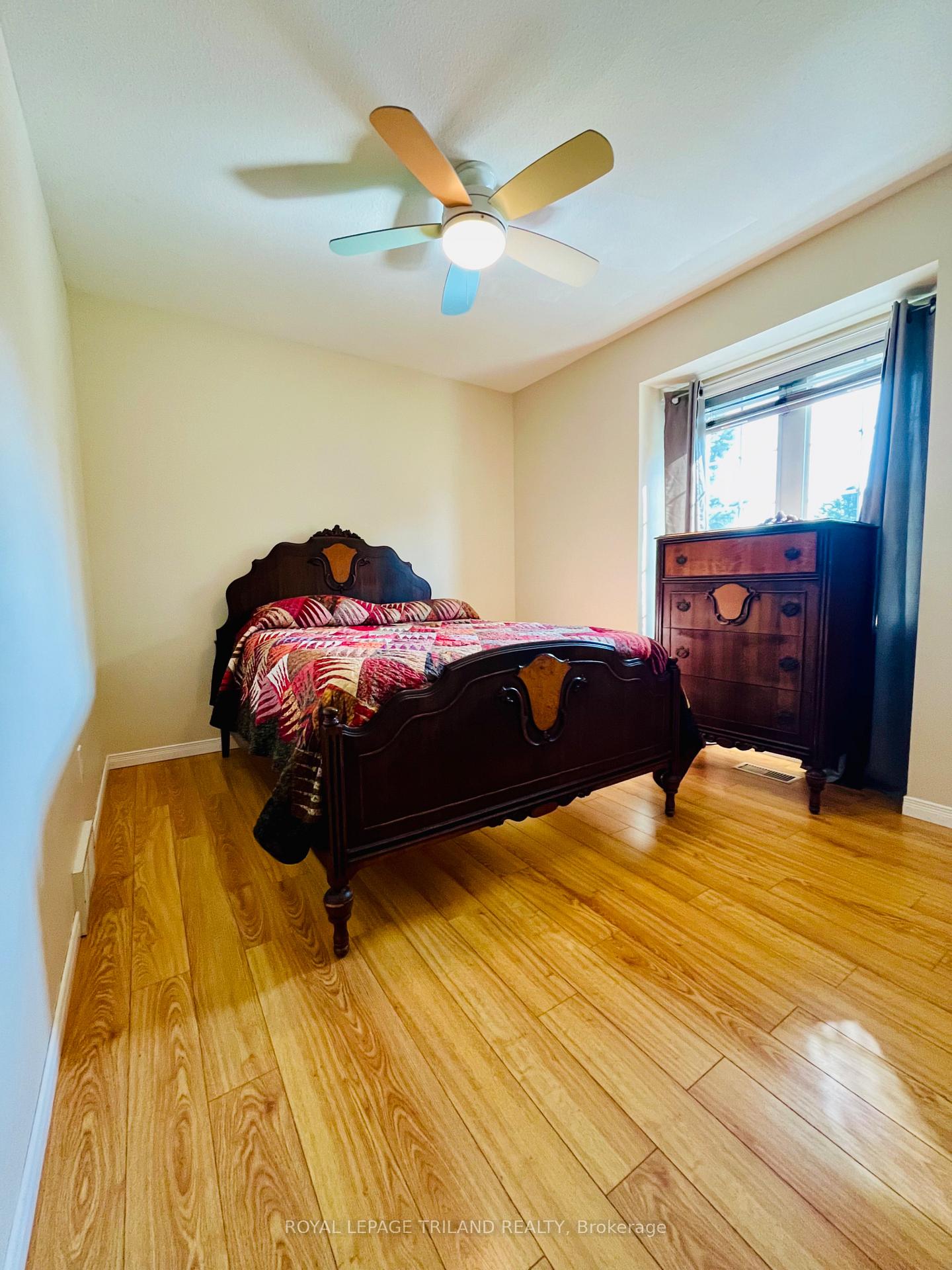 Photo 17 of 45 Village Gate Crescent, Thames Centre, Rural Thames Centre — HOMEH