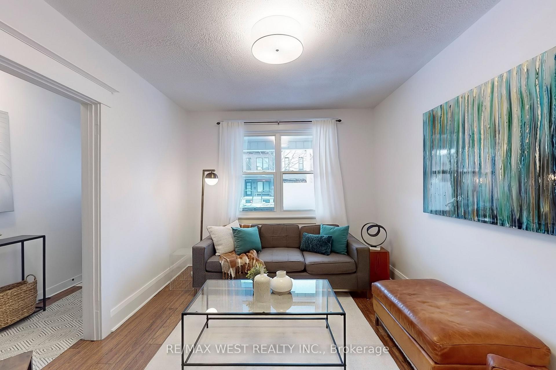 Photo 5 of 540 Roxton Road, Toronto, Palmerston-Little Italy — HOMEH