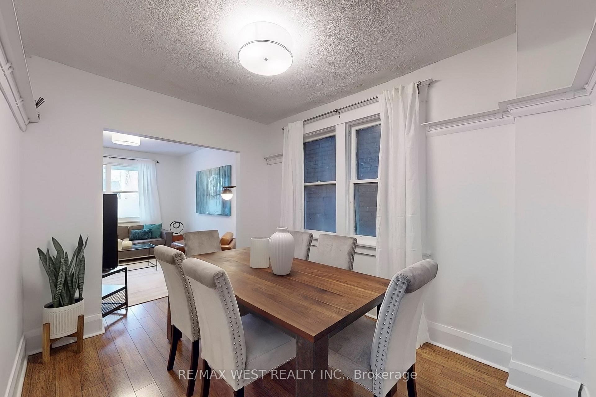 Photo 7 of 540 Roxton Road, Toronto, Palmerston-Little Italy — HOMEH