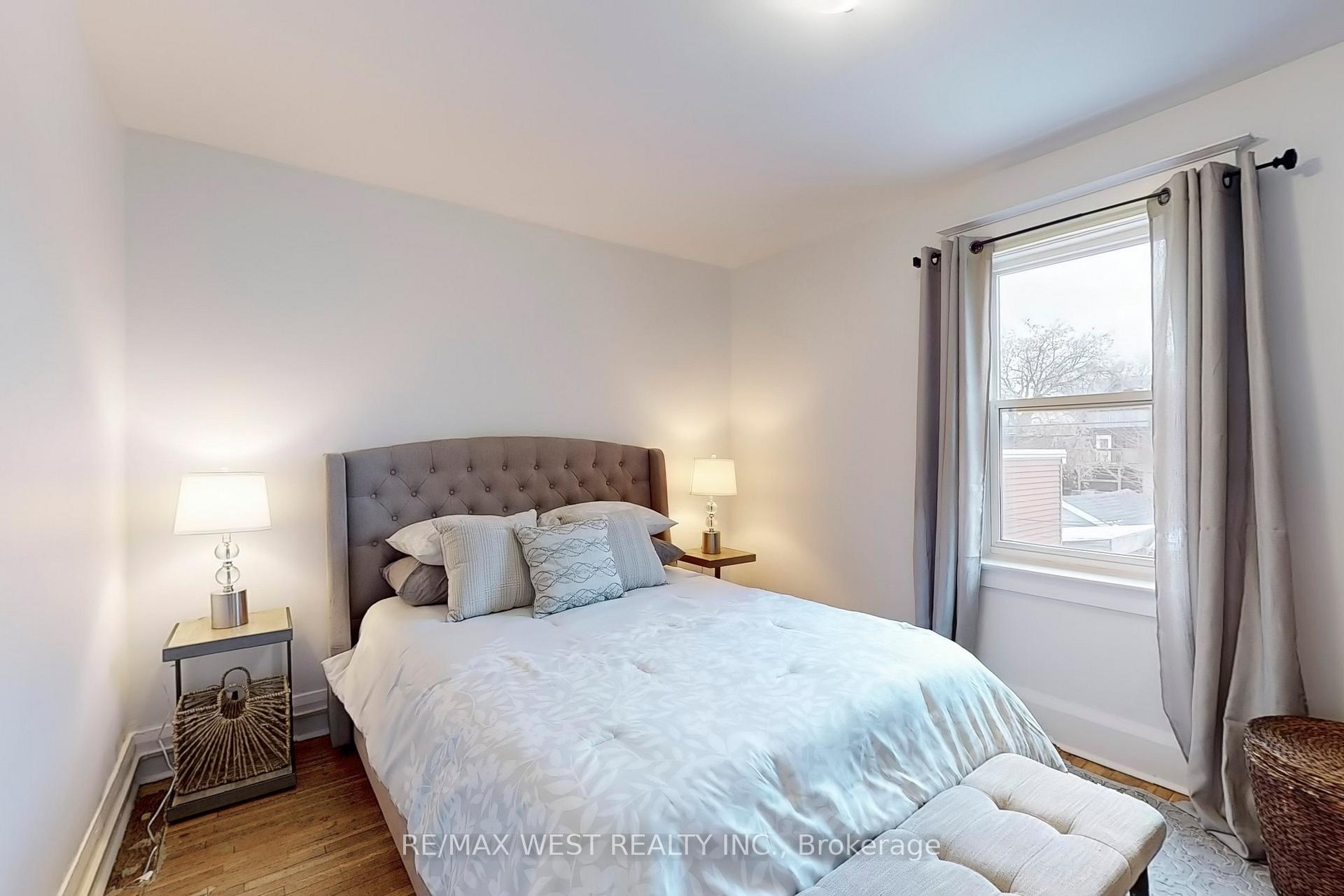Photo 9 of 540 Roxton Road, Toronto, Palmerston-Little Italy — HOMEH