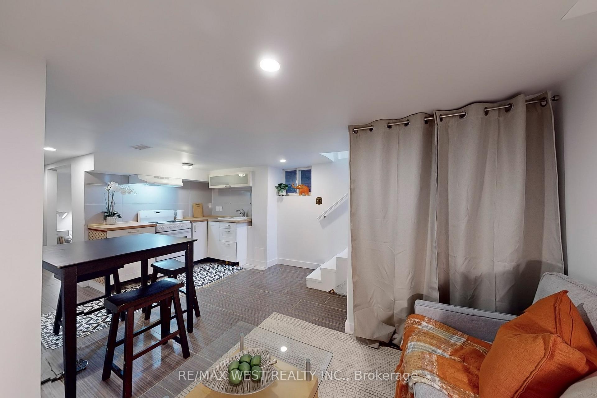 Photo 28 of 540 Roxton Road, Toronto, Palmerston-Little Italy — HOMEH