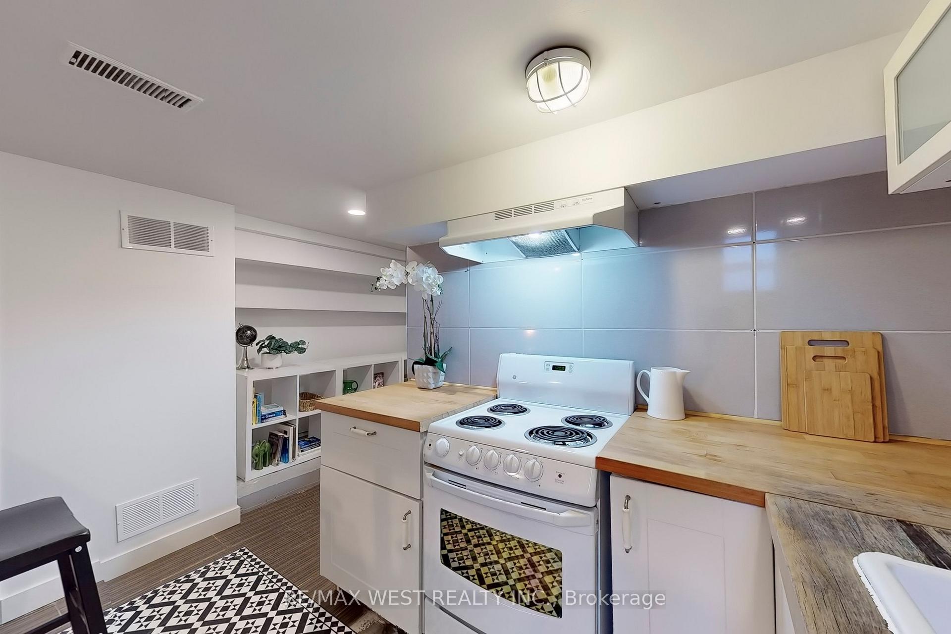 Photo 31 of 540 Roxton Road, Toronto, Palmerston-Little Italy — HOMEH