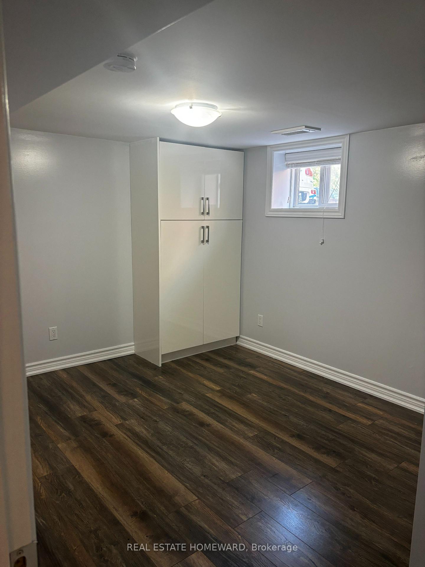 Photo 11 of 29 Dalecrest Drive, Toronto, O'Connor-Parkview — HOMEH