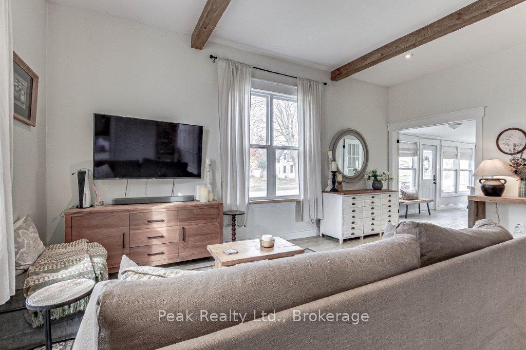 Photo 9 of 251 Upper Queen Street, Thames Centre, Thorndale — HOMEH
