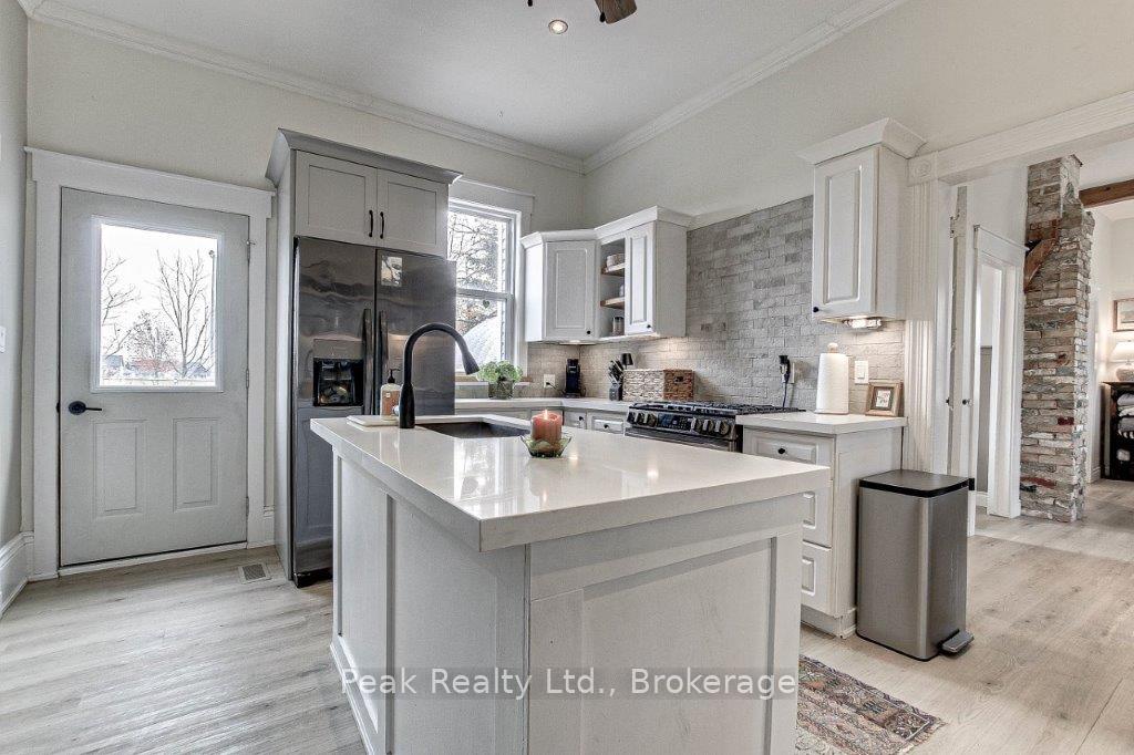 Photo 14 of 251 Upper Queen Street, Thames Centre, Thorndale — HOMEH
