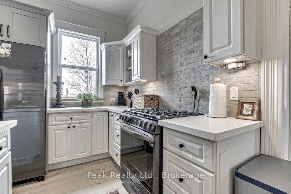 Photo 15 of 251 Upper Queen Street, Thames Centre, Thorndale — HOMEH