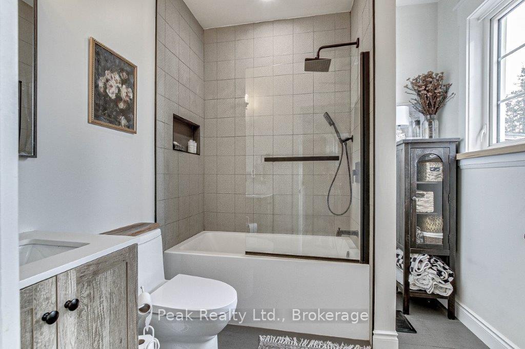Photo 19 of 251 Upper Queen Street, Thames Centre, Thorndale — HOMEH