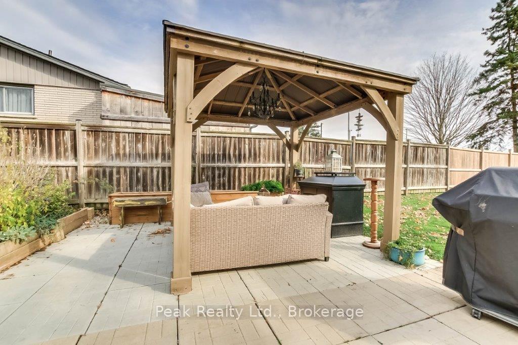 Photo 23 of 251 Upper Queen Street, Thames Centre, Thorndale — HOMEH