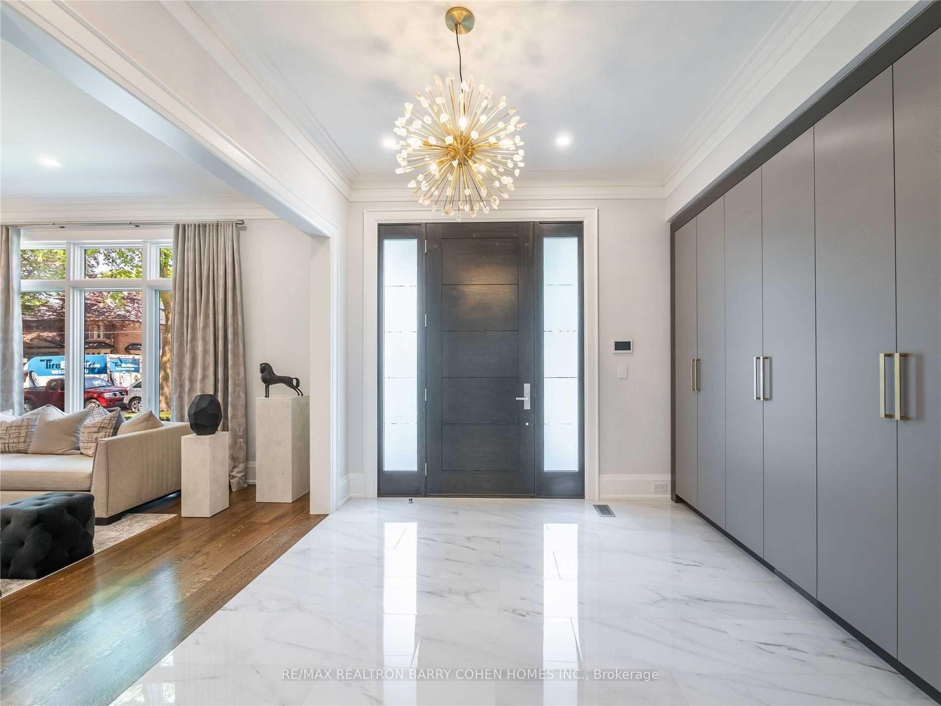 Photo 2 of 173 Alexandra Boulevard, Toronto, Lawrence Park South — HOMEH