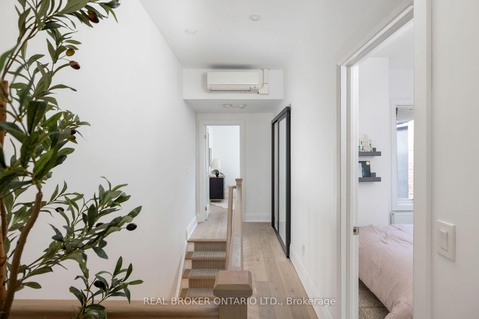 Photo 10 of 96 Major Street, Toronto, University — HOMEH