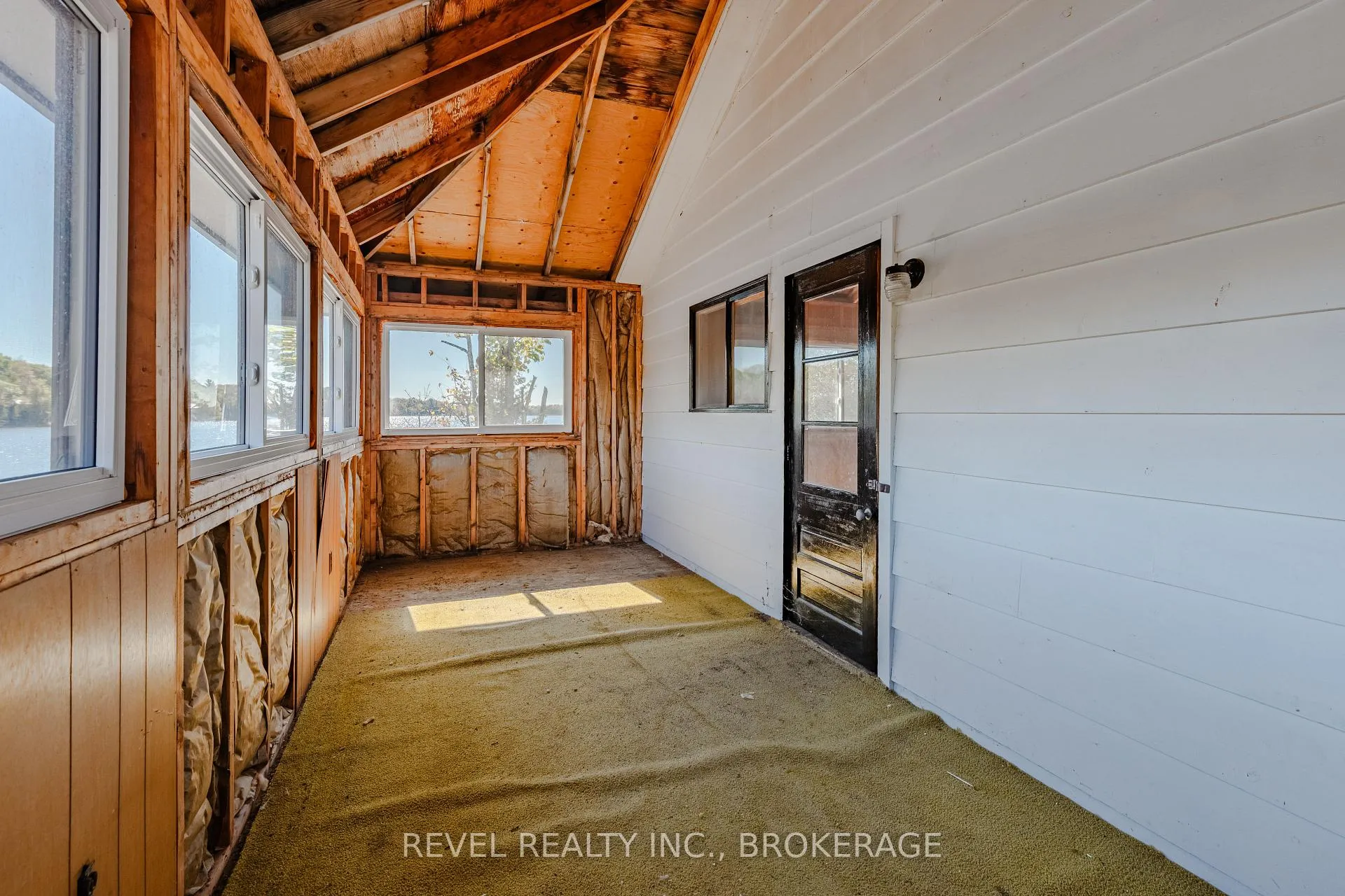 Photo 9 of 1019A Kens Lane, Frontenac, Frontenac South — HOMEH