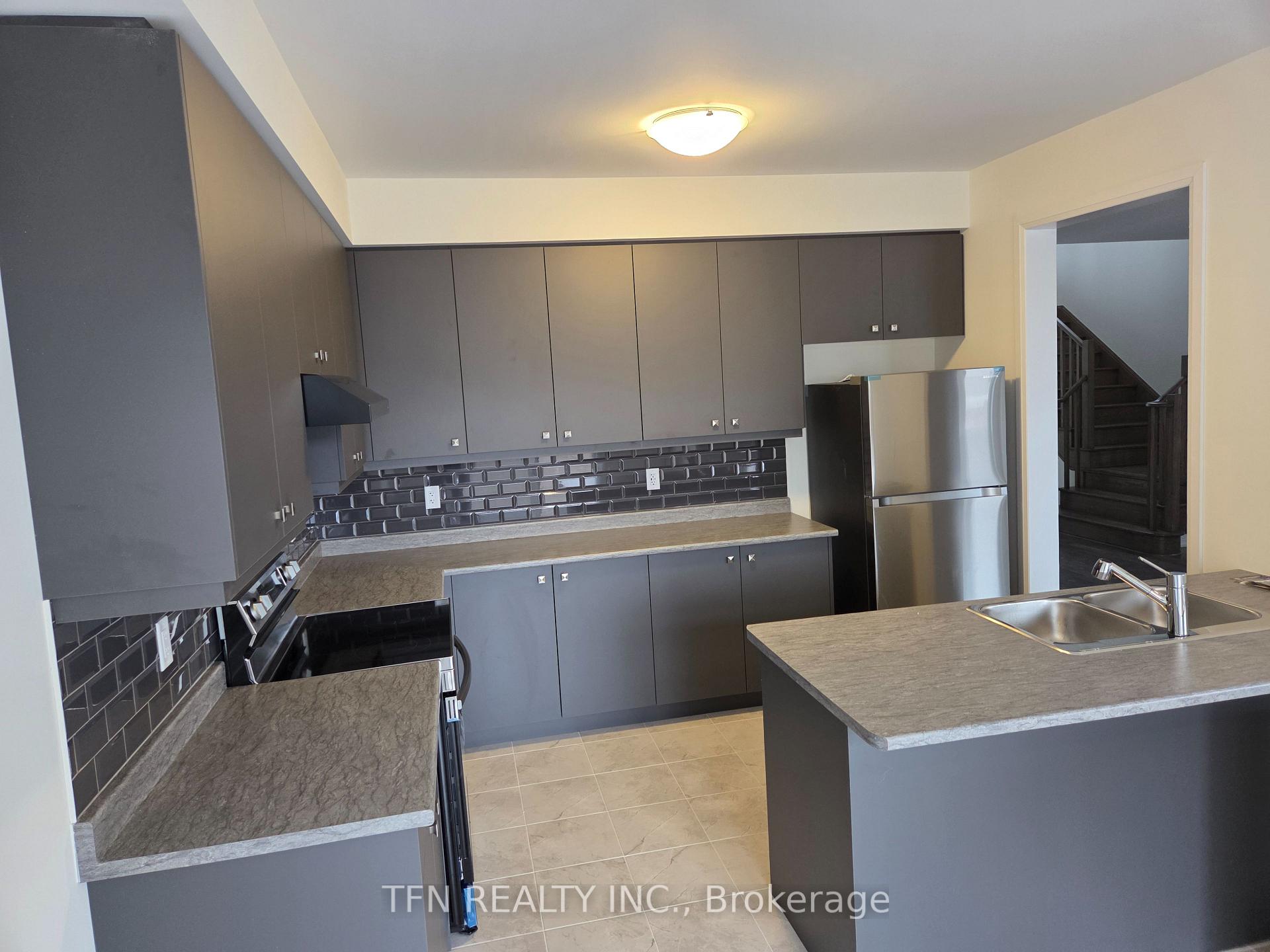 Photo 4 of 22 Cresthaven Heights, Thorold, Rolling Meadows — HOMEH