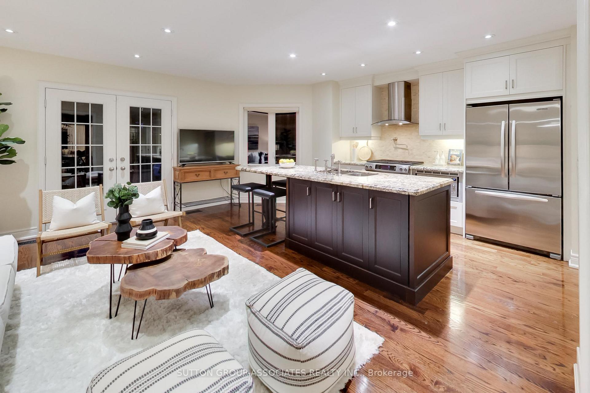 Photo 11 of 237 Arlington Avenue, Toronto, Humewood-Cedarvale — HOMEH