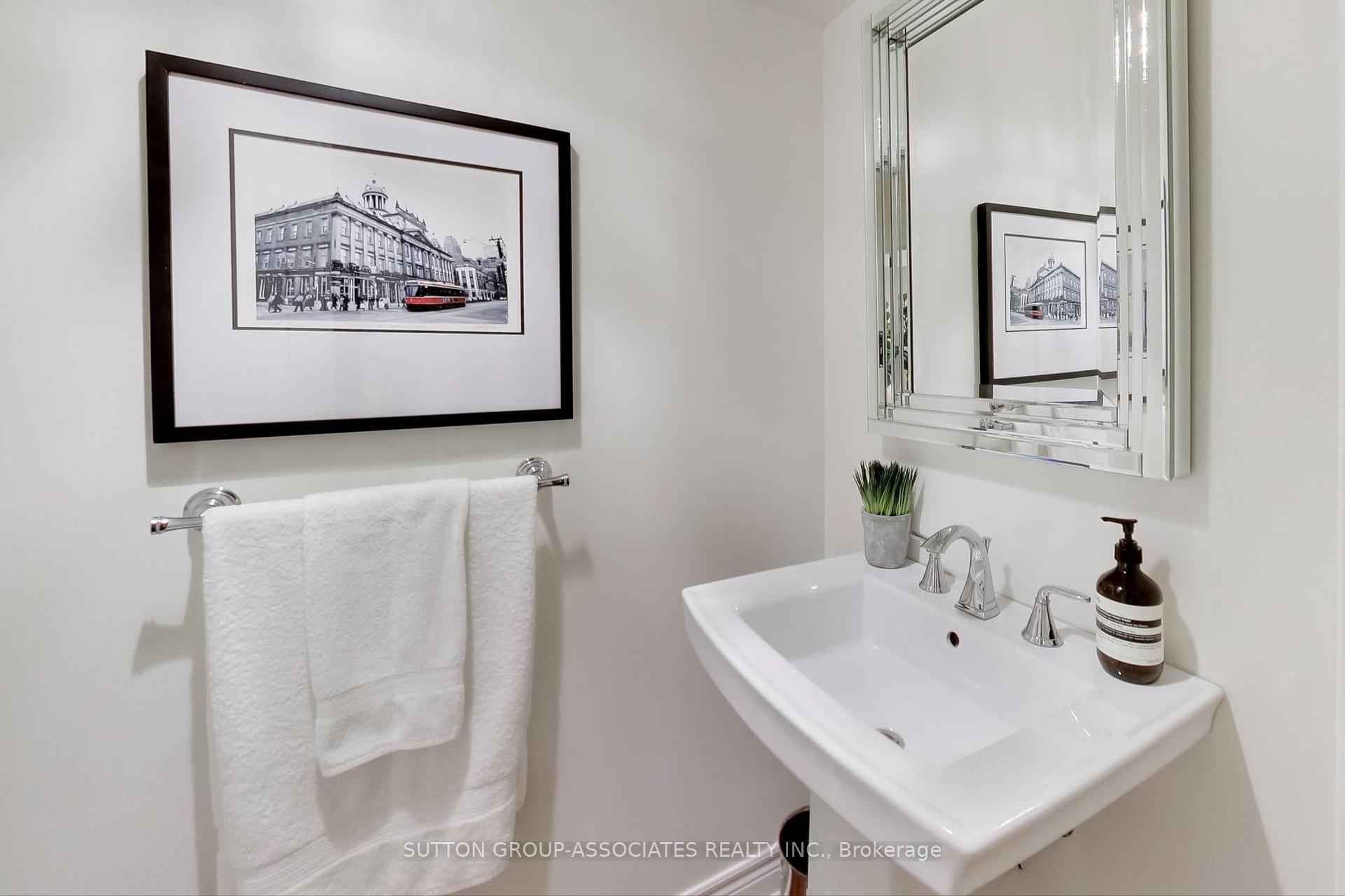 Photo 21 of 237 Arlington Avenue, Toronto, Humewood-Cedarvale — HOMEH