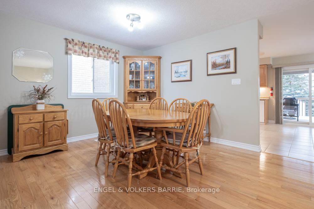 Photo 4 of 13 Sheppard Drive, Tay, Victoria Harbour — HOMEH