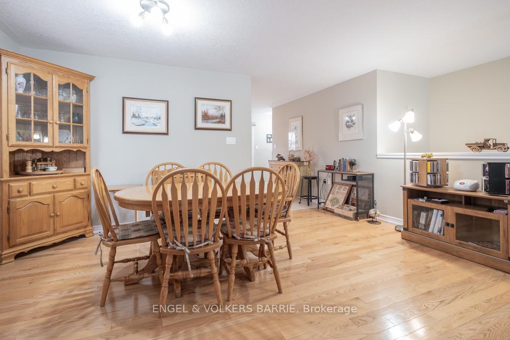 Photo 5 of 13 Sheppard Drive, Tay, Victoria Harbour — HOMEH