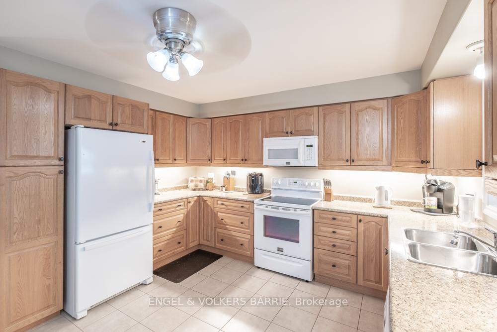 Photo 6 of 13 Sheppard Drive, Tay, Victoria Harbour — HOMEH