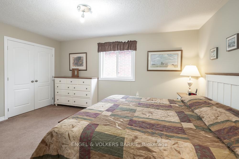 Photo 10 of 13 Sheppard Drive, Tay, Victoria Harbour — HOMEH