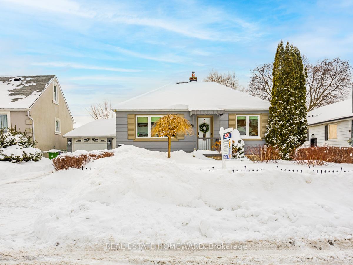 Photo 3 of 166 Linden Avenue, Scarborough, Kennedy Park — HOMEH