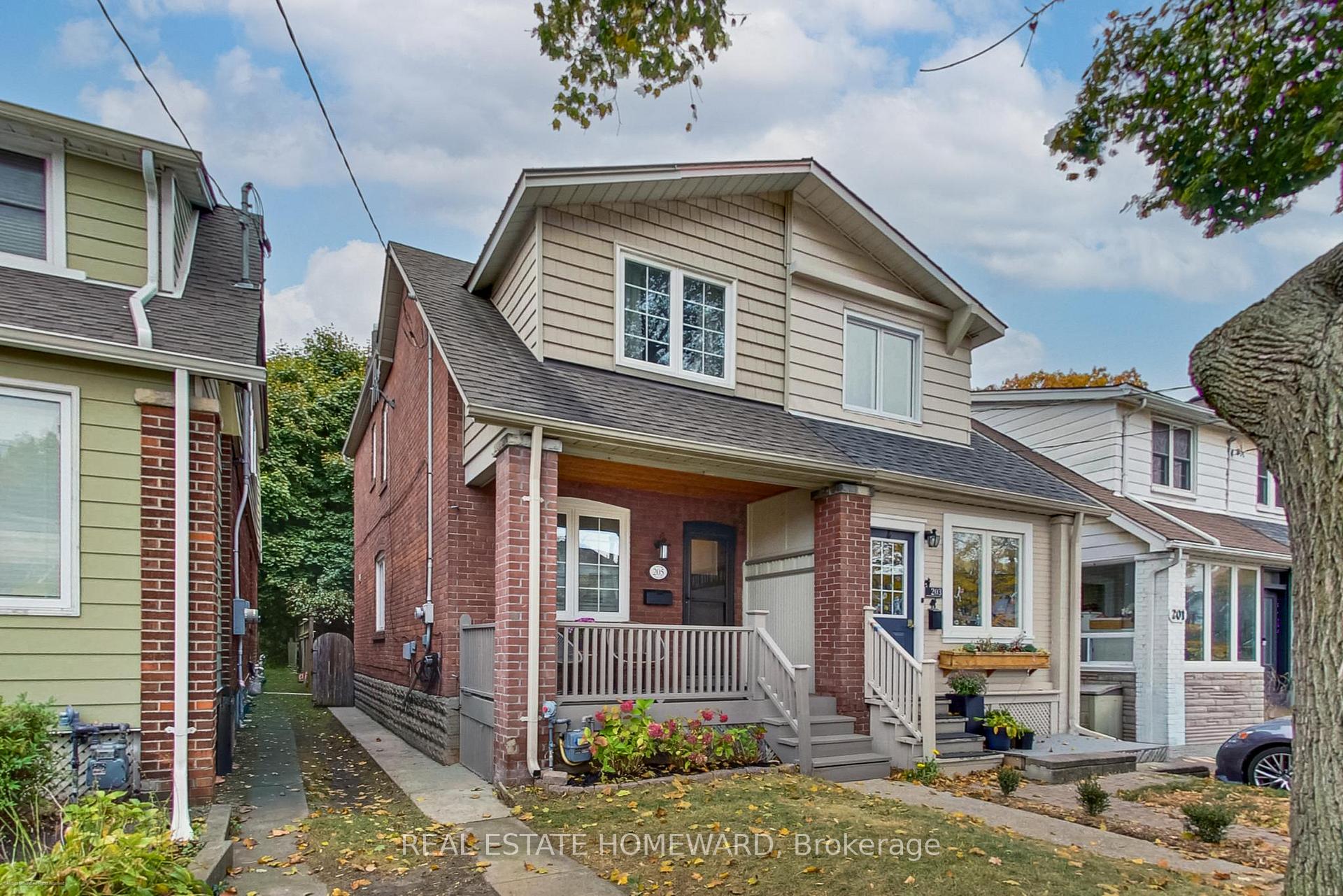 Photo 2 of 205 Lawlor Avenue, Toronto, East End-Danforth — HOMEH