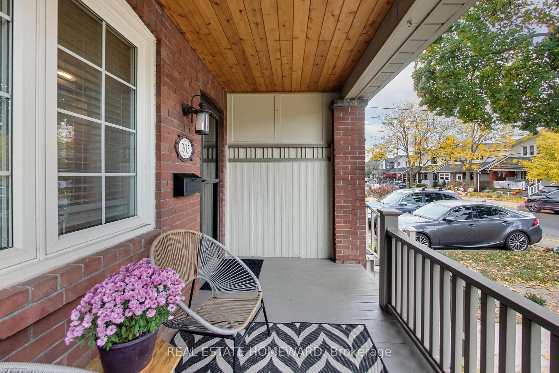 Photo 4 of 205 Lawlor Avenue, Toronto, East End-Danforth — HOMEH