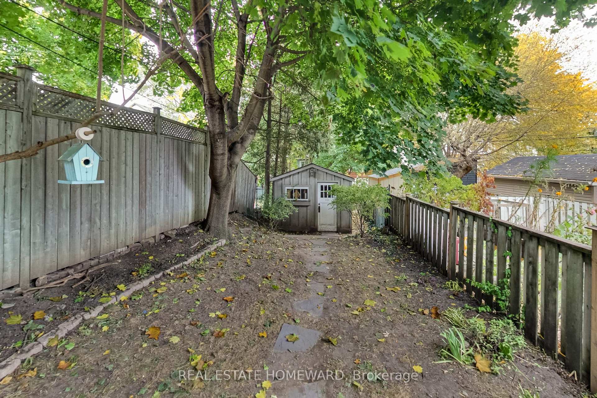 Photo 29 of 205 Lawlor Avenue, Toronto, East End-Danforth — HOMEH