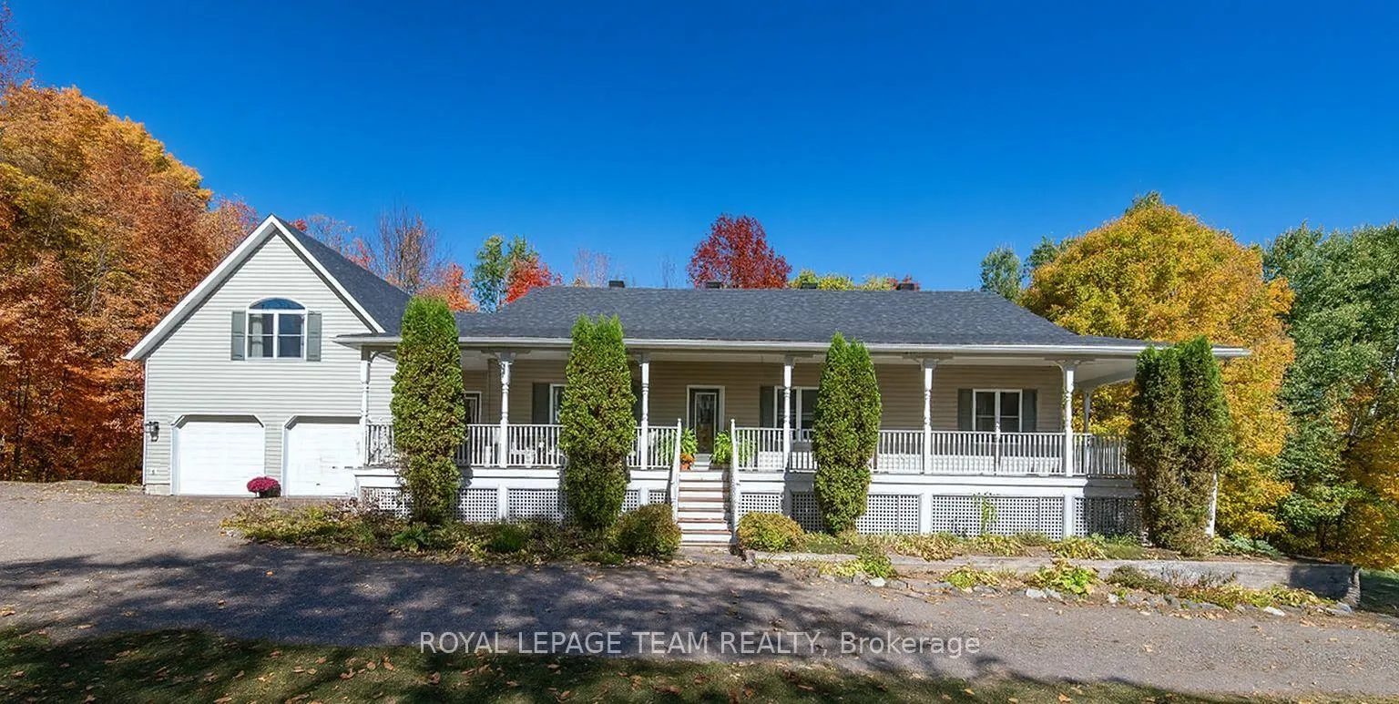 Front of 698 Barryvale Road