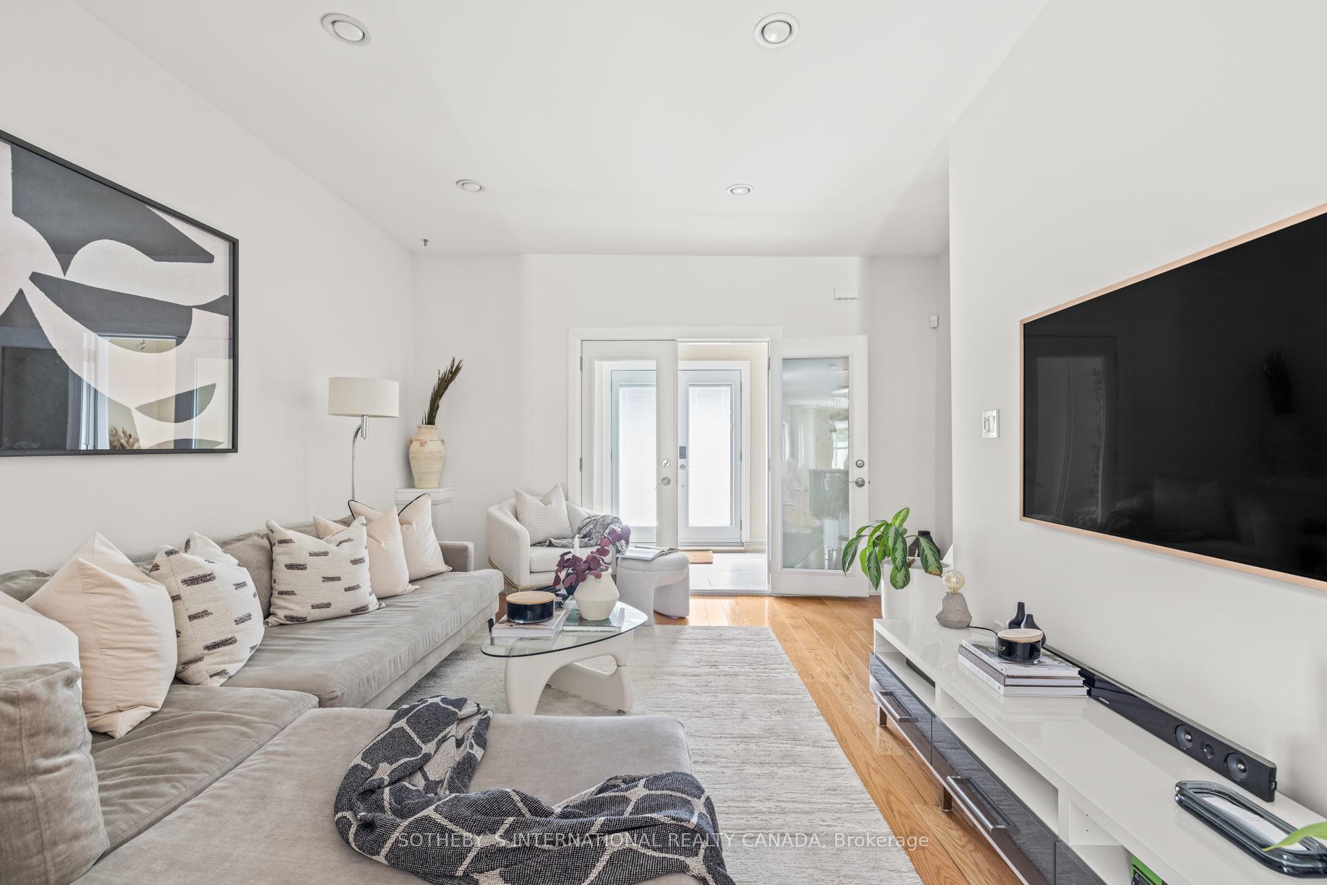 Photo 4 of 48 Logan Avenue, Toronto, South Riverdale — HOMEH