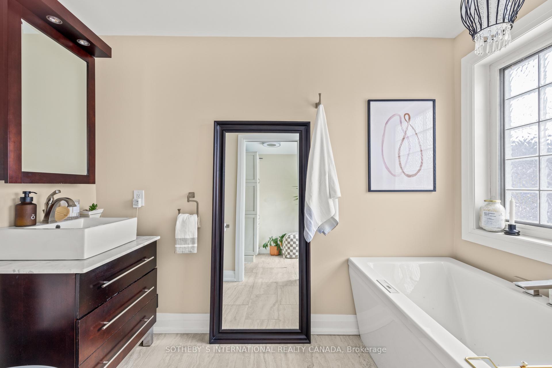 Photo 17 of 48 Logan Avenue, Toronto, South Riverdale — HOMEH