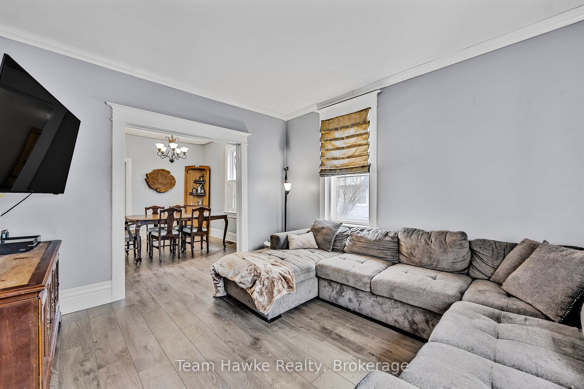 Photo 9 of 501 Talbot Street, Tay, Port McNicoll — HOMEH