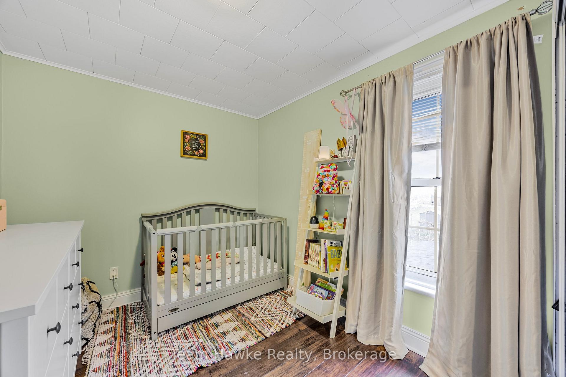 Photo 25 of 501 Talbot Street, Tay, Port McNicoll — HOMEH