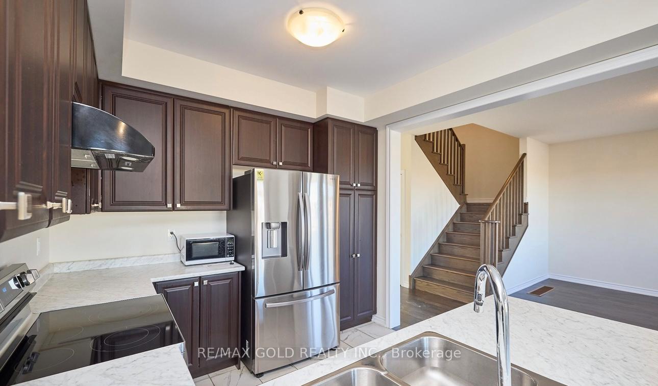 Photo 5 of 10 Peach Street, Thorold, Rolling Meadows — HOMEH
