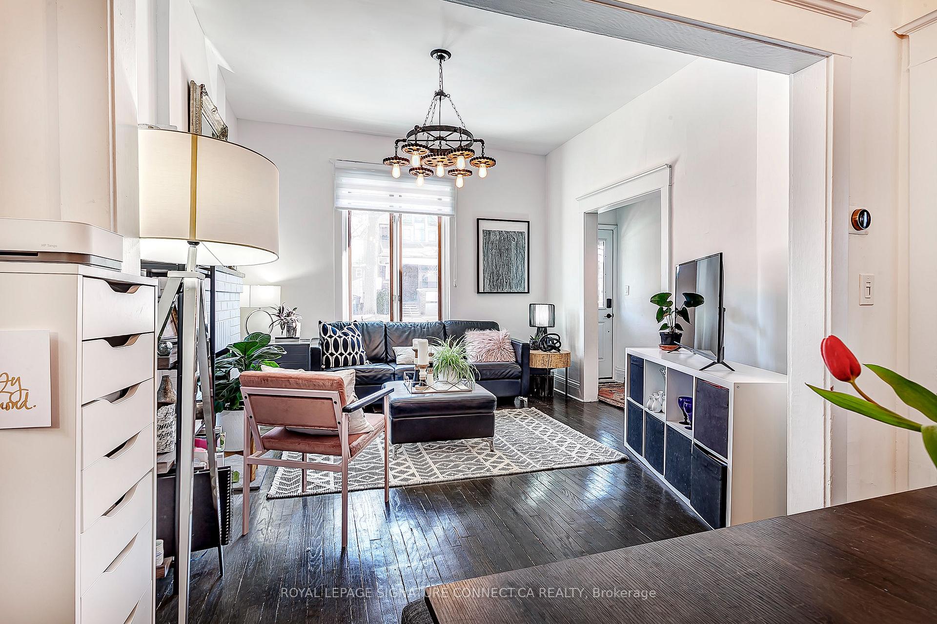 Photo 5 of Unit Main, 6A Wheeler Avenue, Toronto, The Beaches — HOMEH