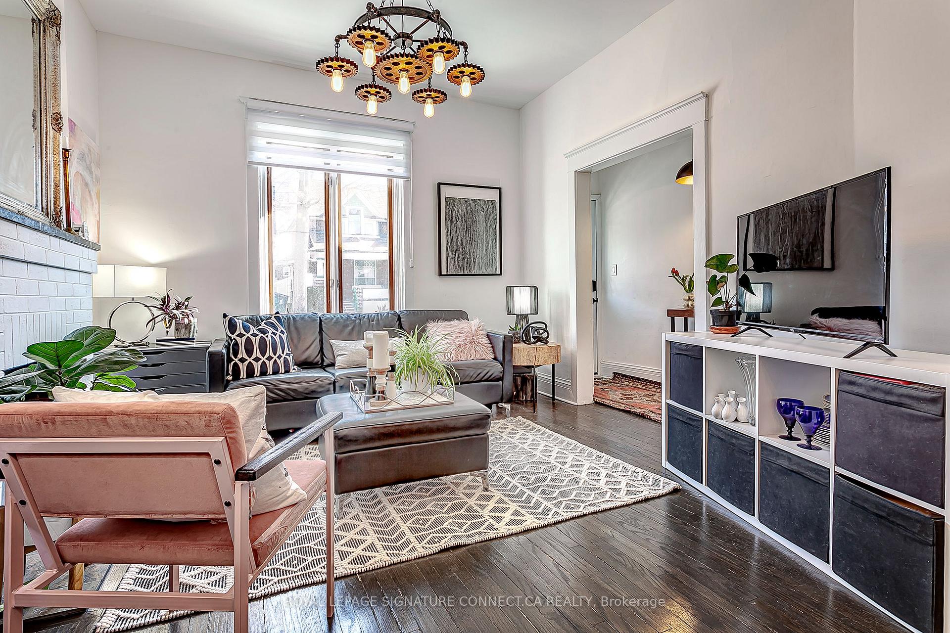 Photo 6 of Unit Main, 6A Wheeler Avenue, Toronto, The Beaches — HOMEH