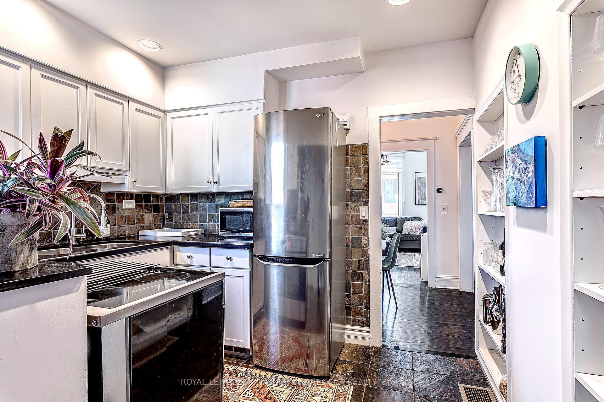 Photo 18 of Unit Main, 6A Wheeler Avenue, Toronto, The Beaches — HOMEH