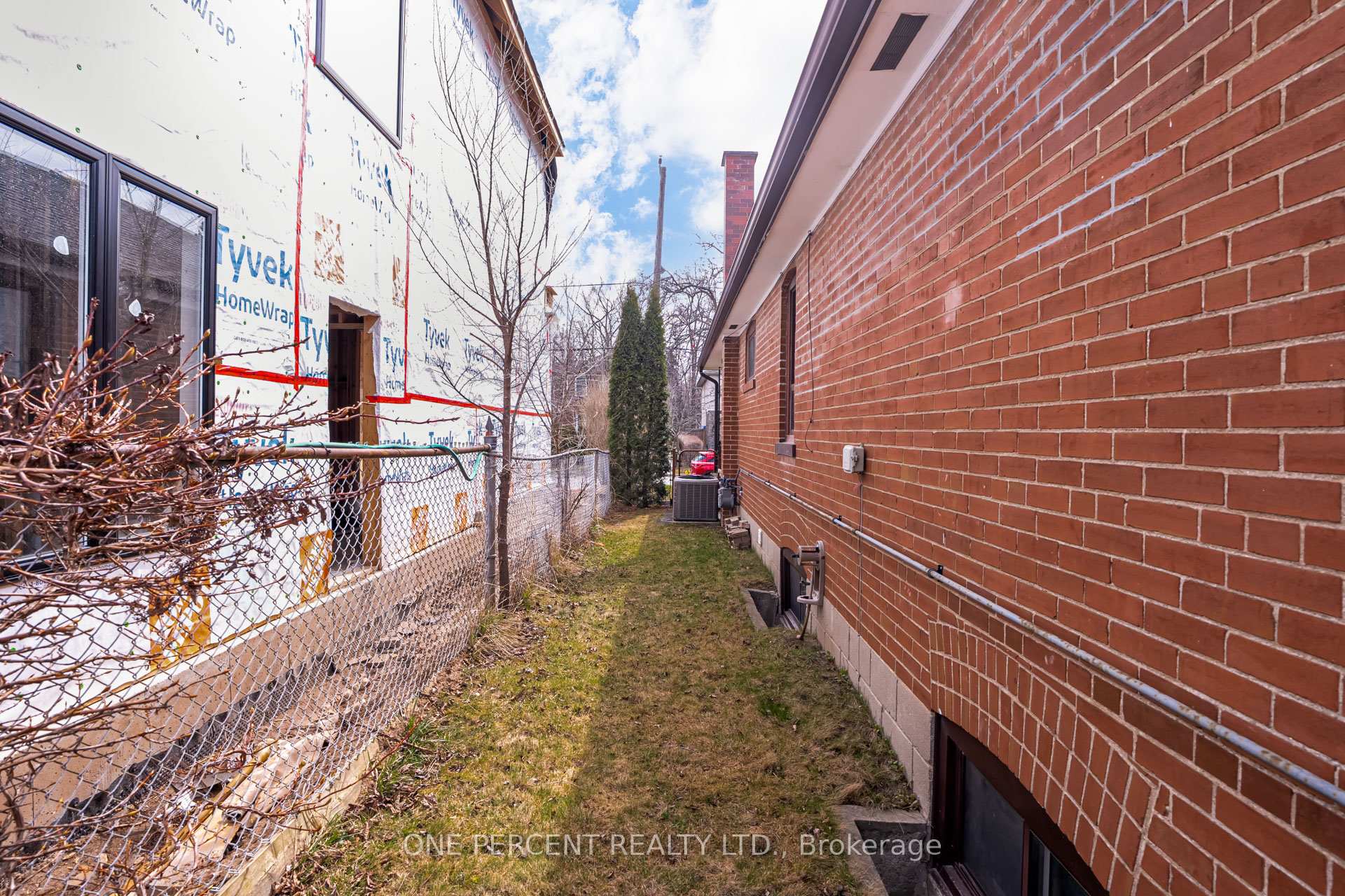 Photo 39 of 88 Lynnhaven Road, Toronto, Englemount-Lawrence — HOMEH