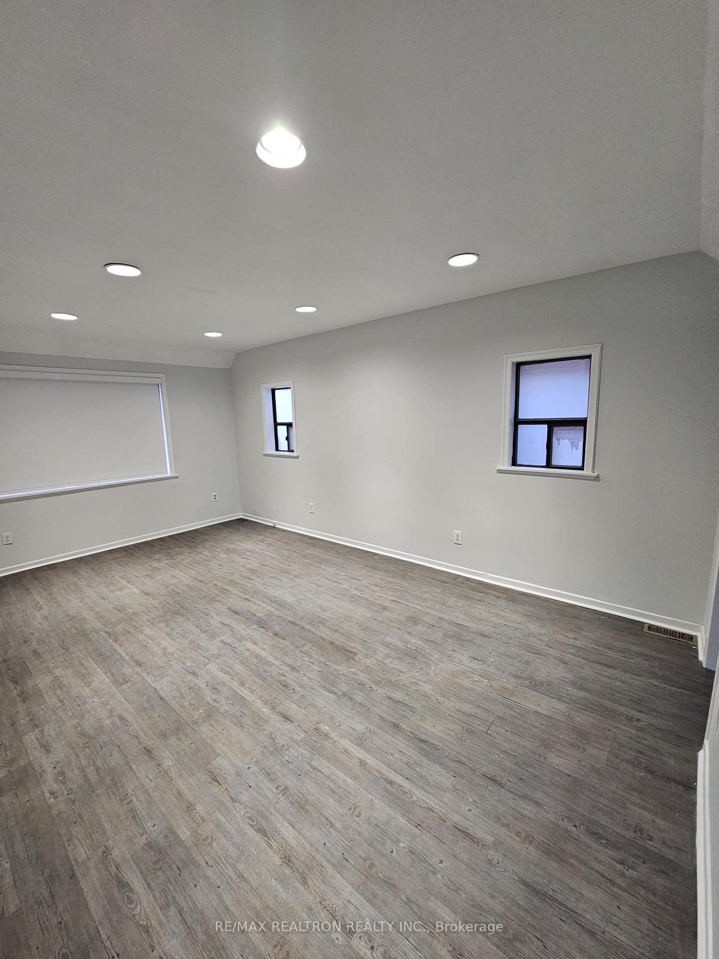 Photo 1 of Unit 1, 600 Church Street, Toronto, Church-Yonge Corridor — HOMEH