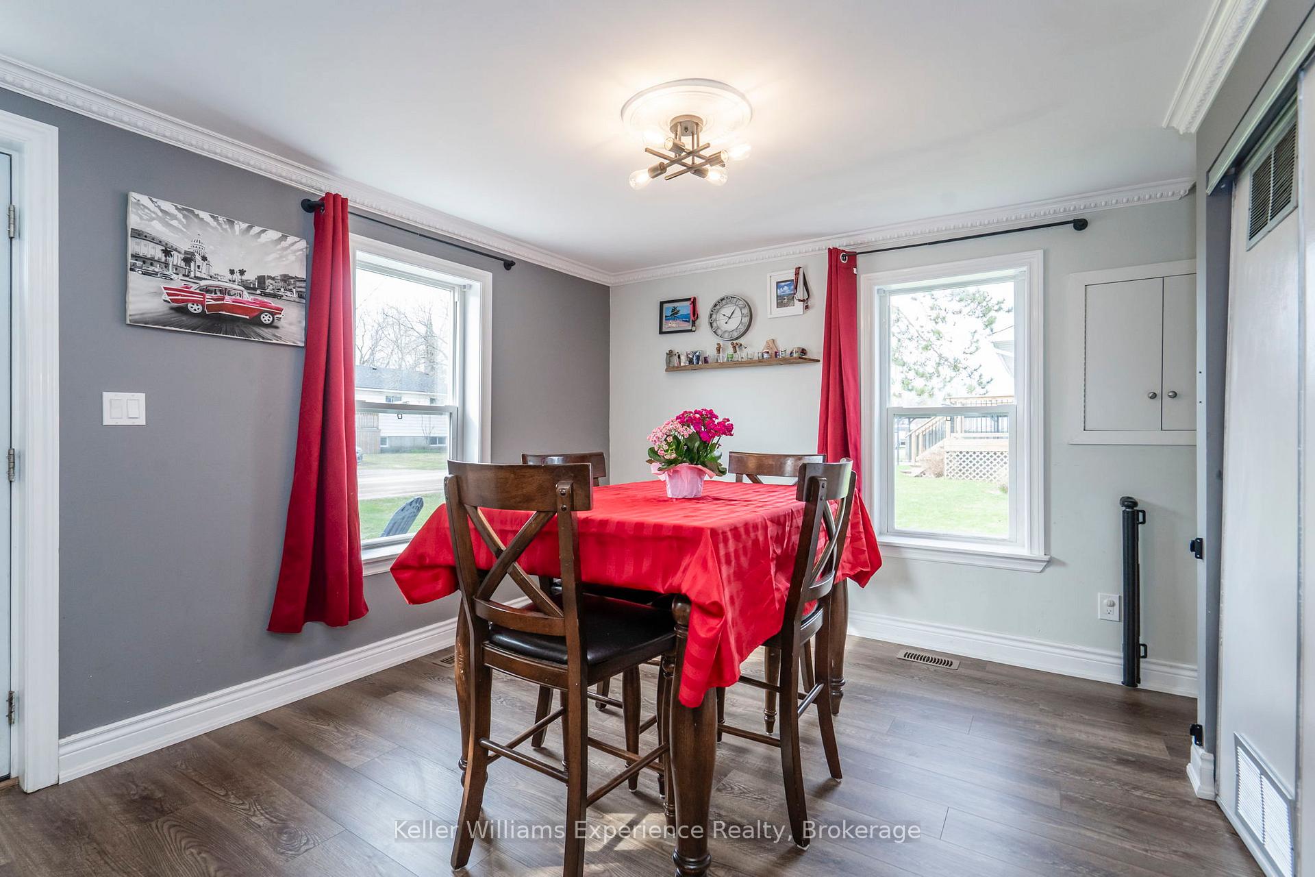 Photo 4 of 310 Davidson Street, Tay, Port McNicoll — HOMEH