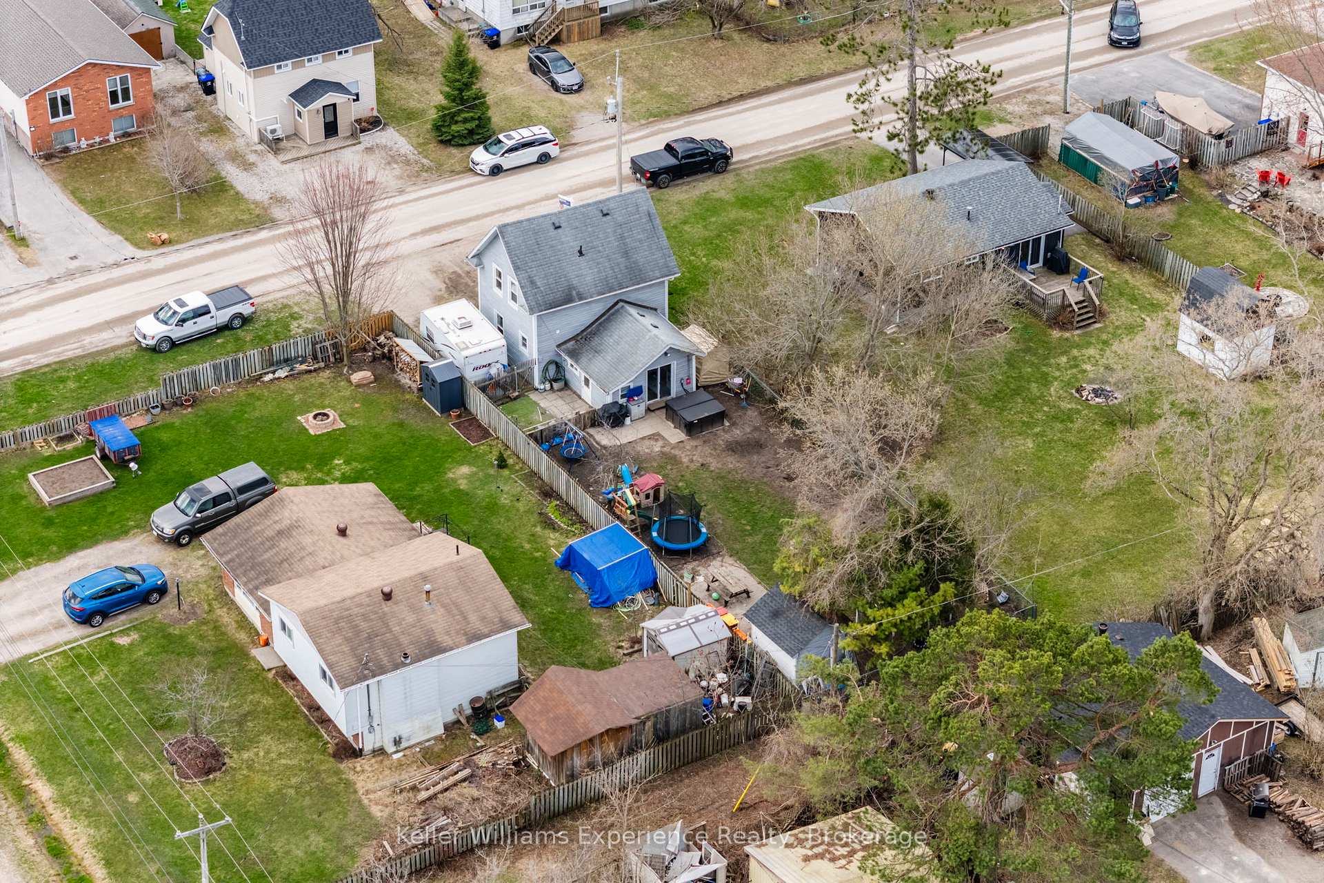 Photo 12 of 310 Davidson Street, Tay, Port McNicoll — HOMEH