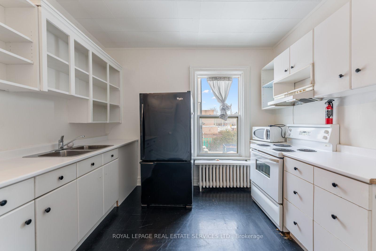Photo 14 of 141 Dovercourt Road, Toronto, Trinity-Bellwoods — HOMEH