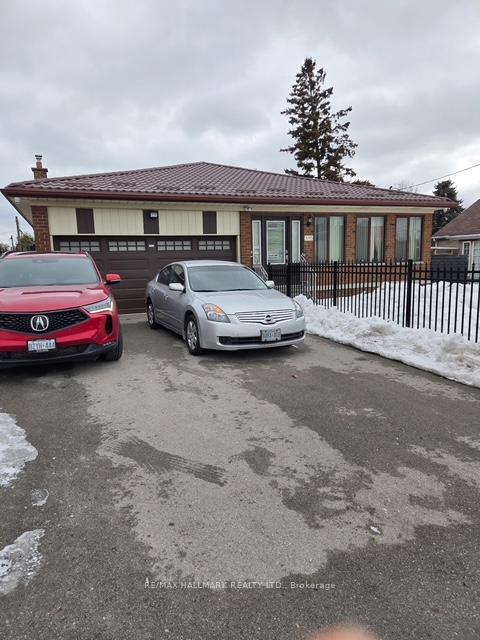 Photo 1 of 3105 St Clair Avenue E, Scarborough, Clairlea-Birchmount — HOMEH