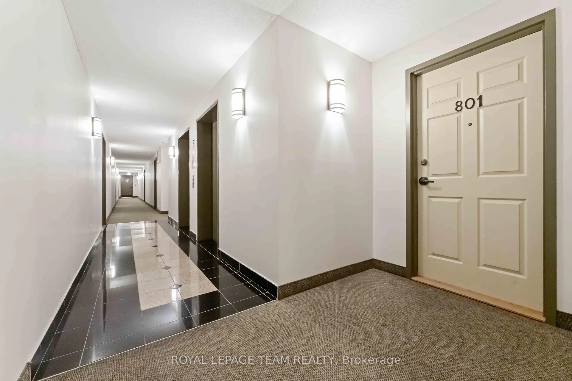 Photo 3 of Unit 801, 120 Grant Carman Drive, Ottawa, Borden Farm/Stewart Farm/Carleton Heights/Parkwood Hills — HOMEH